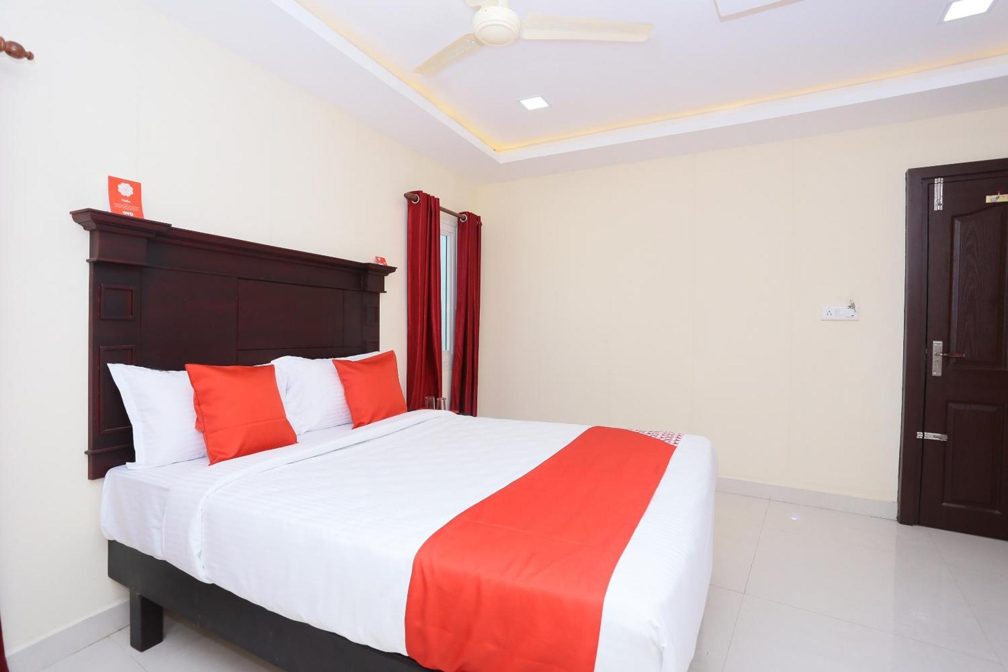 Hotel O Malabar Plaza Kochi Exterior photo